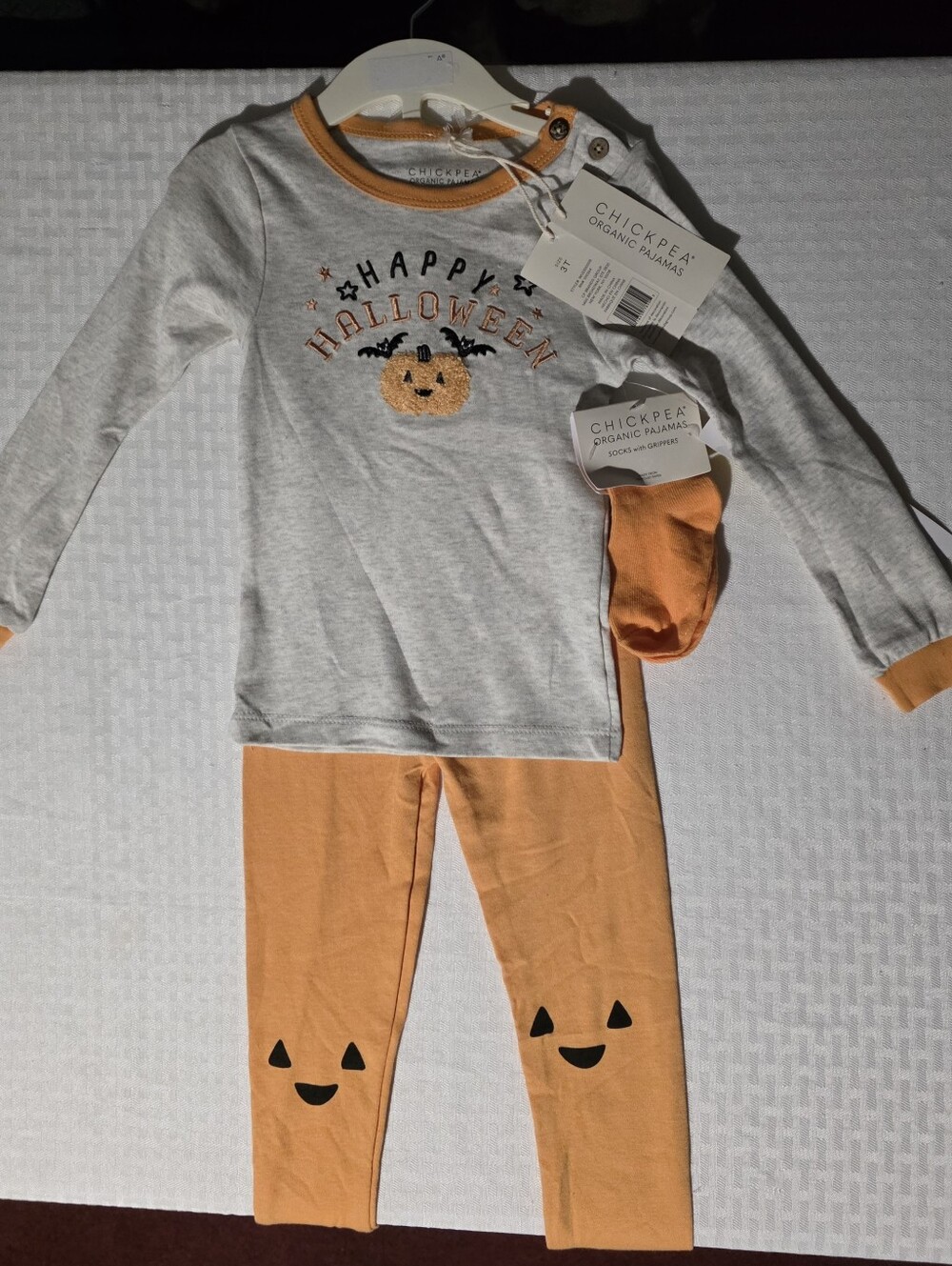 chick pea Kids' Orange Pumpkin Halloween Pajama Set